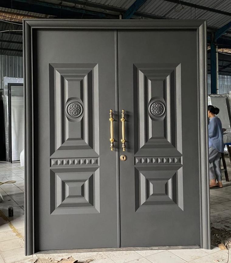 Contoh pintu custom MULTIDOOR: Pintu 2 daun panel klasik, abu dop