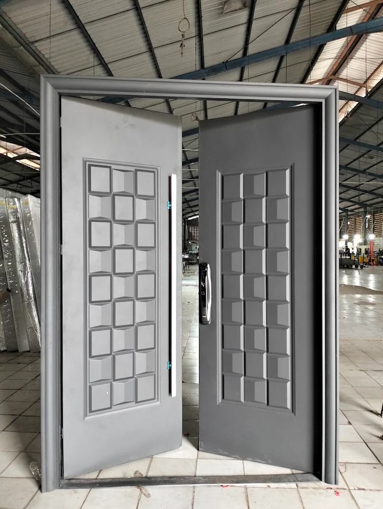 Contoh pintu custom MULTIDOOR: Pintu 2 daun motif kotak